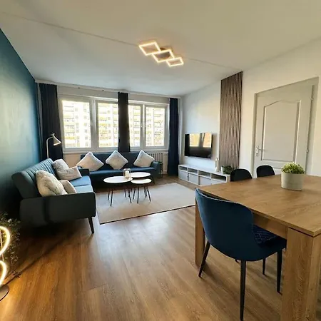 Szigony - Spacious Apartment *