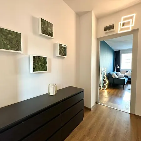 Szigony - Spacious Apartment *