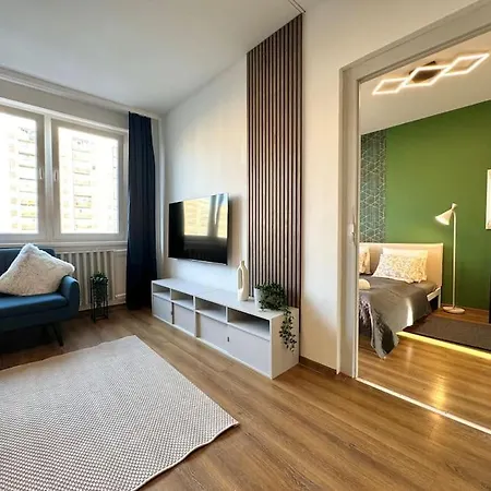Szigony - Spacious * Budapest