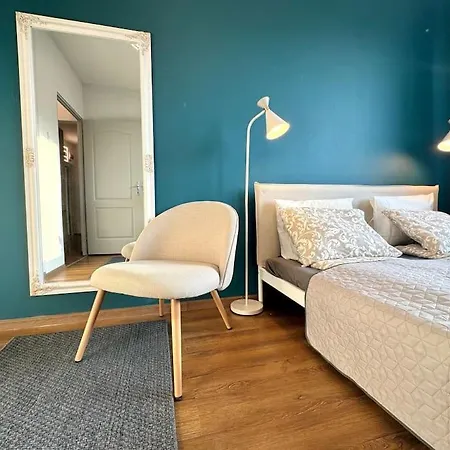 Apartment Szigony - Spacious *